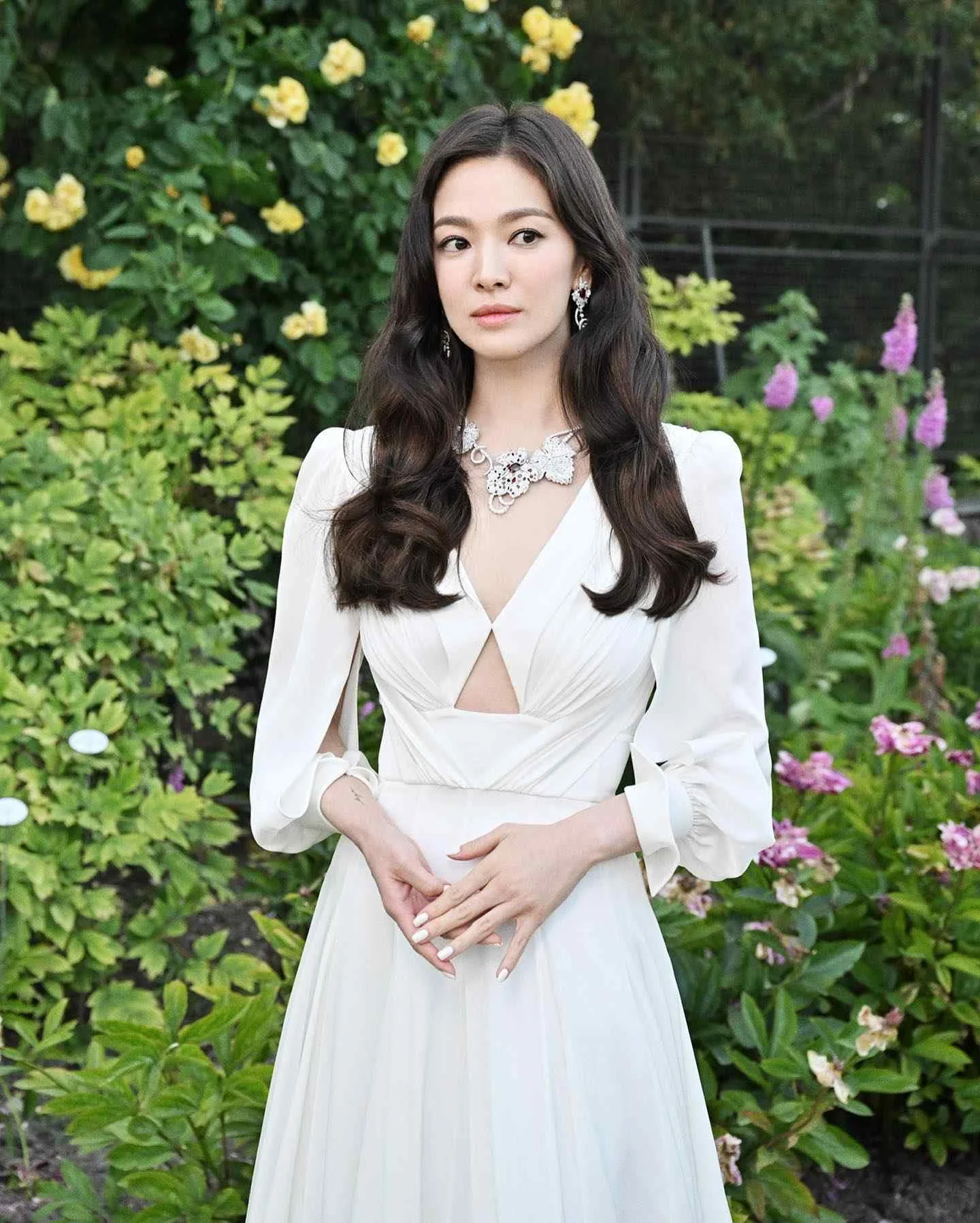 Song Hye Kyo - song-hye-kyo-hot-29.webp